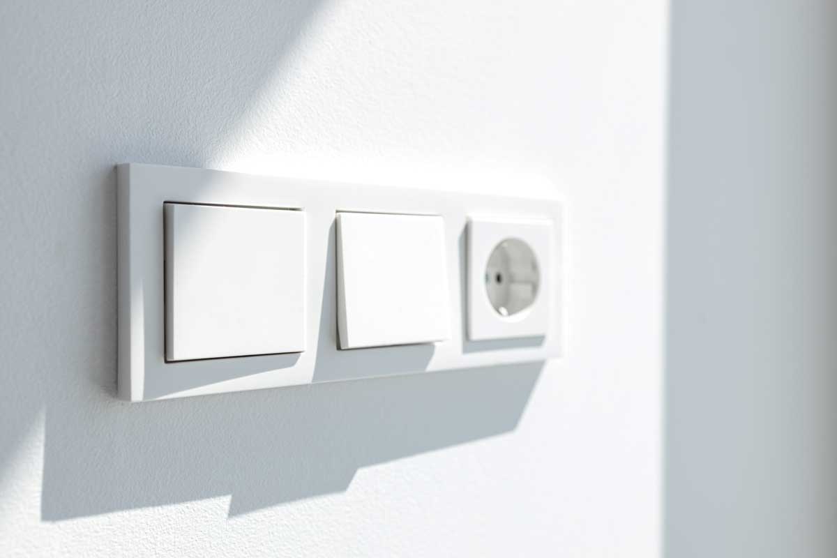 How Do Smart Bulbs Work with Switches? InDepth KnowHow Home Streamliner