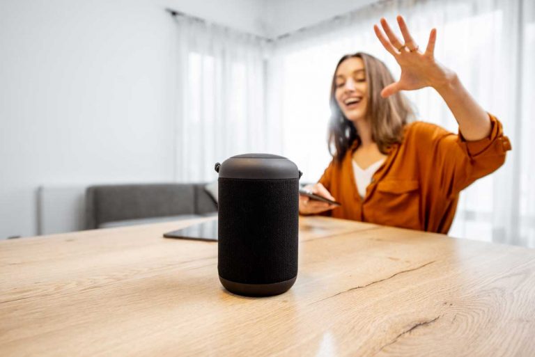 woman-controlling-home-devices-with-a-voice-command-Can-You-Use-Voice-Control-Without-Internet-Connection